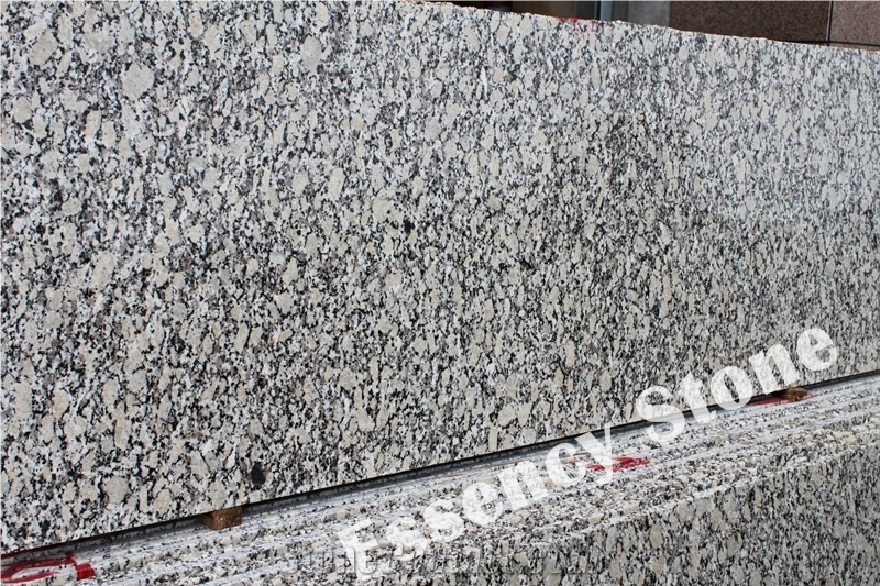 Polished Oriental Autuman Gold Granite Tiles and Slabs,Chinese Golden Leaf Granite