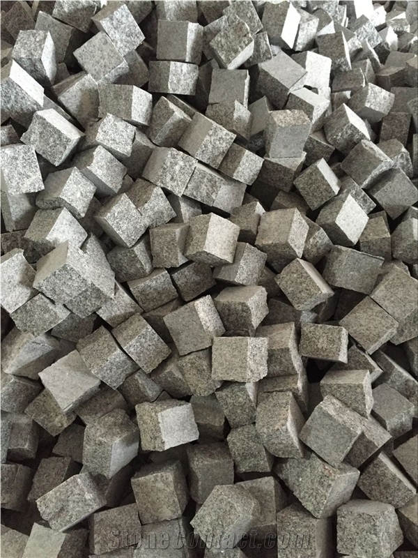 G603 Granite China Light Grey Silver White Crystal White Bianco Crystal Padang White Granite Flamed Cleft Split Natural Cube Stone Paver Setts
