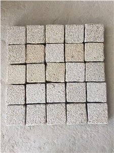 G682 China Yellow Rustic Granite Padang Giallo Sunset Gold Golden Sand Split Cleft Cube Pavers