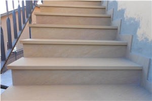 Jaipur Yellow Lp Quartzite Stairs