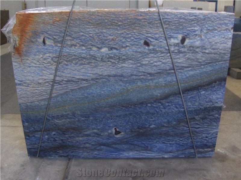 Azul Macaubas Slabs