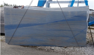 Azul Macaubas Slabs