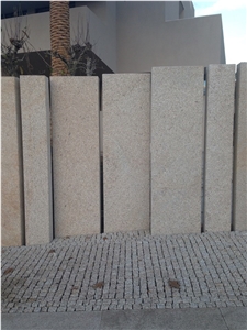 Garden Wall Pillars with Granito Amarelo Boticas
