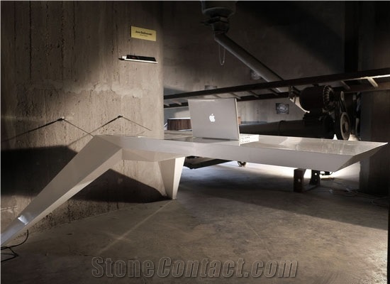 Man Made Stone Modern Curved Office Desk Executive Office Furniture
