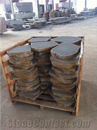 Gia Lai Black Basalt Stepstone