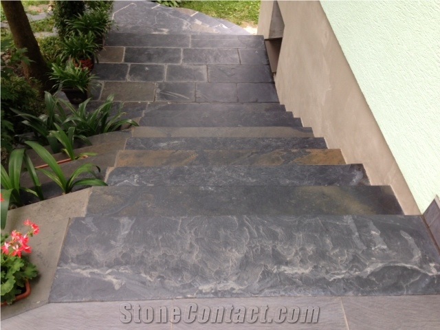 Jivova Bridlice Slate Stairs