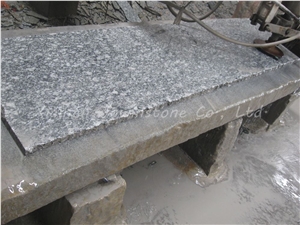 Polished Chinese White/Black/Grey Wavy Grain Granite / Spray White Granite for Wall,Floor