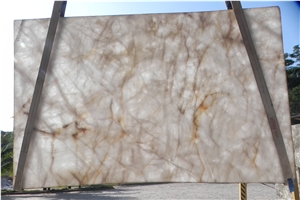 Cristallo Quartzite Slabs, Brazil White Quartzite Cristallo Quartzite Slabs, Brazil White Quartzite