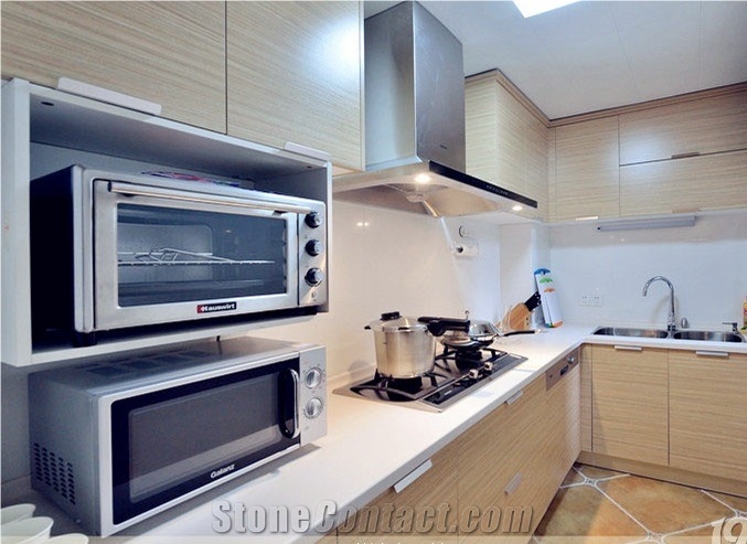 A Polished Product Of Engineered Corian Stone Slab Standard Sizes 126 *63 and 118 *55 Easy-To-Clean and Resistant to Stains,Heat and Scratches Kitchen Countertop