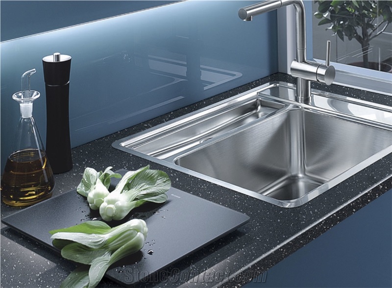 Black Quartz Stone Kitchen Countertop