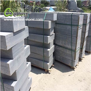 Factory Customized G654 Sesame Black Granite Boulders Curbstone
