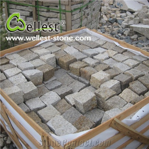 G682 Yellow Granite All Sides Natural Cobble Paving Stone for Pathway