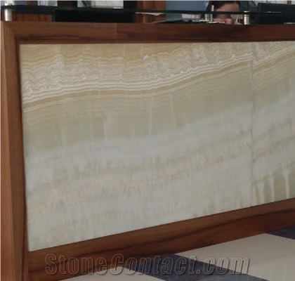 Jalisco White Onyx Blocks