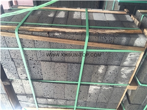 Grey Basalt Cube Stone/Lava Stone Cobble Stone/China Grey Basalt Pavers/ Grey Paving Sets/Floor Covering/Road Pavers/ Walkway Pavers/Exterior Decoration