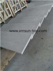 Grey Limestone Steps, Light Grey Limestone Stair, Stair Treads, Stair Riser, Bush Hummered Stair/Staircase