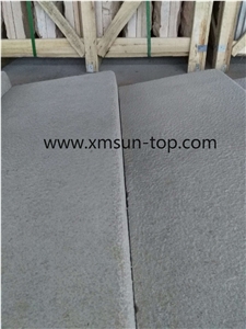 Grey Limestone Steps, Light Grey Limestone Stair, Stair Treads, Stair Riser, Bush Hummered Stair/Staircase