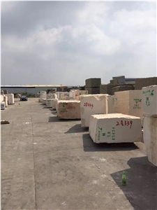 Own Factory Protugal Cream Limestone Block Stock, Portugal Crema Beige Limestone /Coral Stone Block