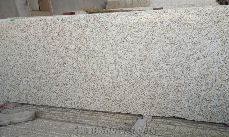 G682 China Yellow Rustic Granite Sunset Gold Golden Sand Rustic Gold Bushhammered Cleft Natural Split Cube Paver Setts Tile & Slab Padang Golden Leaf,Golden Peach,Golden Sand