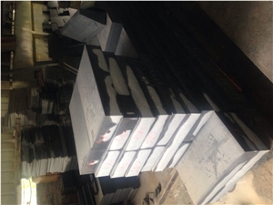 G654 Black Granite Kerbstone