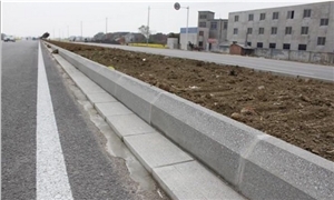 Natural Granite Dark Kerbstone G654 Granite