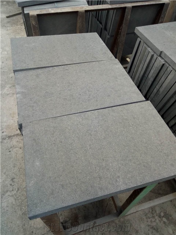Mongolian Black China Black Basalt Flamed Tiles