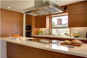 Beige Quartz Surface Kitchen Countertops Island Tops with 2cm 3cm Thickness and Standard Slab 320cm X 160cm