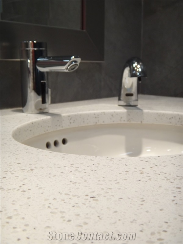 White Bathroom Quartz Stone Surface Vanity Tops for Residential and Commercial Buildings Cut to Size from Guangdong China