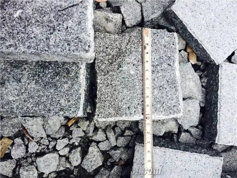 10x10x3.5cm Natural Surface G654 Granite Cobble Stone/Padang Dark Granite Cube Stone/Impala Black Granite Floor Covering/Sesame Black Courtyard Road Paver
