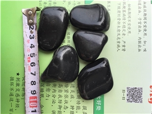 3-5cm Black Polished Pebbles/Black Polished River Stone