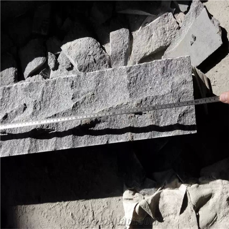 China Impala Granite Curbstone, G654 Grainte, Kerb Stone, Sesame Black Granite, Padang Dark Stone
