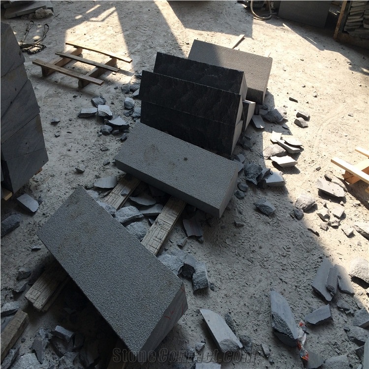 G654 Bush Hammered Steps/Padang Dark Bush Hammered Stair Treads/Impala Black Staircase/Sesame Black Bush Hammer Stair Riser
