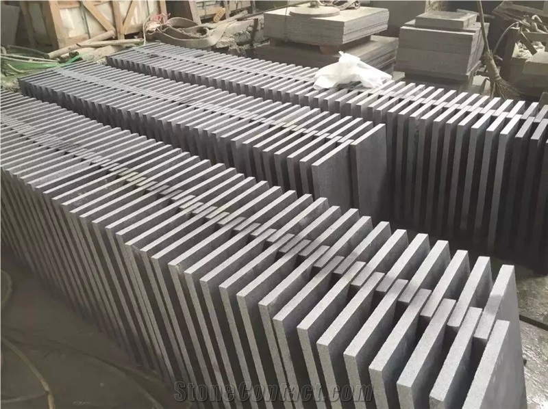 G654 Flamed Steps and Window Sills /Impala Black Flamed Staircase/Sesame Black Flamed Stair Rise/Padang Dark Flamed Stair Riser