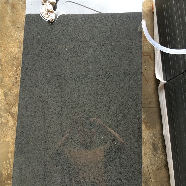 G654 Granite/Impala Black/Padang Dark Polished Granite Floor Tile,Dark Grey Granite Flooring