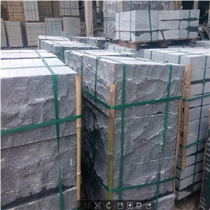 G654 Mushroom Stone/Padang Dark Mushroomed Stone/Impala Black Split Face Mushroom Stone