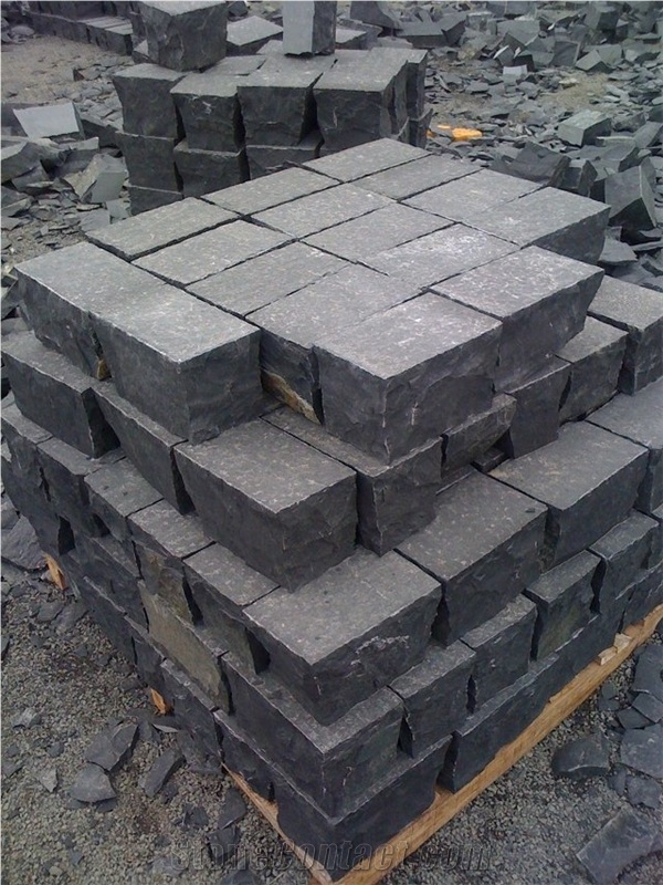 Zhangpu Black Granite Landscaping Stones Cube Stone & Pavers, Zhangpu Dark Granite Walkway Pavers, 20x10 G685 Granite Patio Pavers