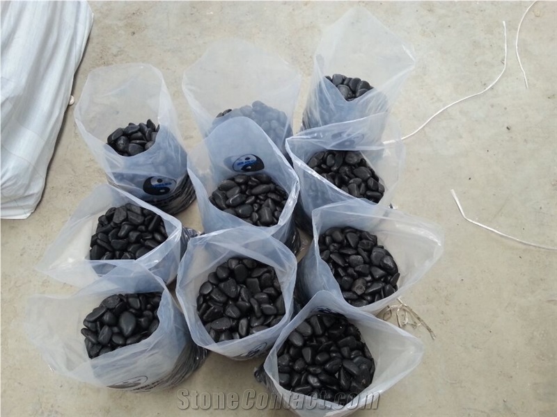 Black Decorative Polished Mixed Color Natural River Pebble Stone ,Black Polishing River Washed Stone in Garden and Landscaping