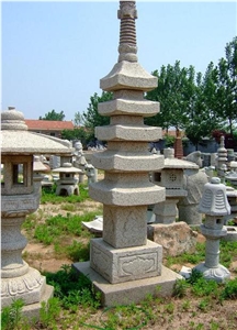 Outdoor Carved Stone Lantern for Garden Decoration