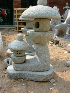 Outdoor Carved Stone Lantern for Garden Decoration