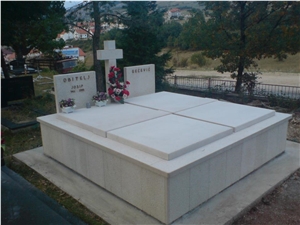 Silit Limestone Family Monument Design