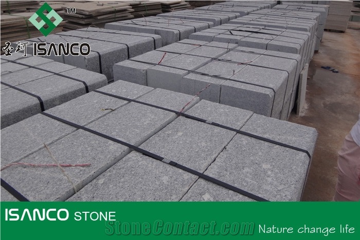 China Cheapest G383 Granite Kerbstone Flamed Grey Granite Curbstone G383 Pearl Flower Granite Light Grey Granite Side Stone Shandong Cheap G383 Granite Road Stone