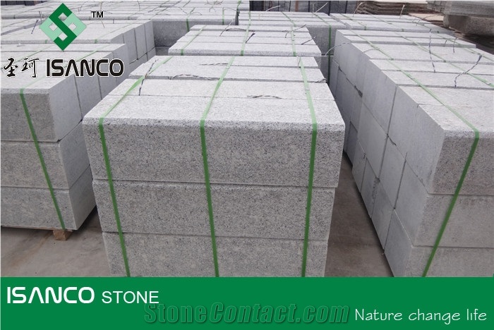 China Cheapest G383 Granite Kerbstone Flamed Grey Granite Curbstone G383 Pearl Flower Granite Light Grey Granite Side Stone Shandong Cheap G383 Granite Road Stone