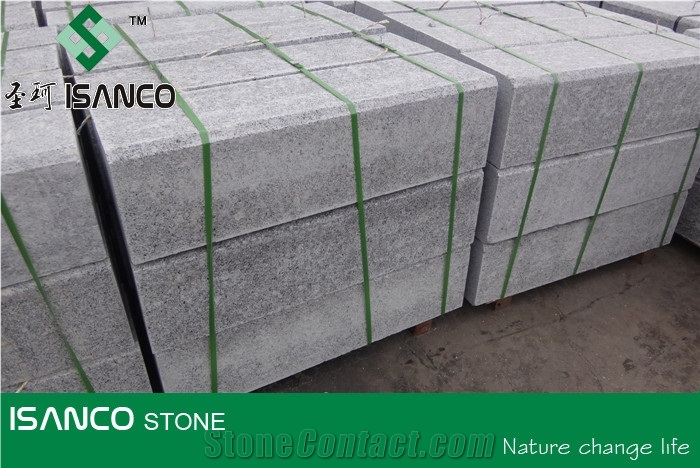 China Cheapest G383 Granite Kerbstone Flamed Grey Granite Curbstone G383 Pearl Flower Granite Light Grey Granite Side Stone Shandong Cheap G383 Granite Road Stone
