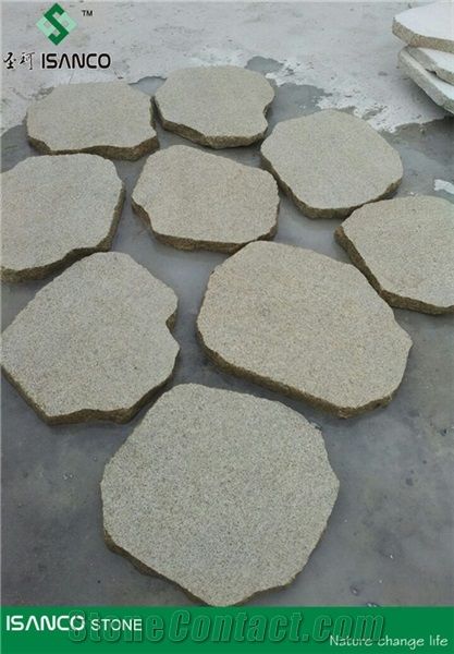 Landscaping Paving Cube Granite Pavers, Opalescent Grain Granite Garden Paving Tiles, Floor Covering Road Pavers, Yellow Granite Outdoor Floor Covering Cleft Edge Cube Stone, Exterior Pattern Paving S