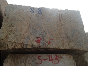 Golden Diamond Granite Blocks from Own Quarry