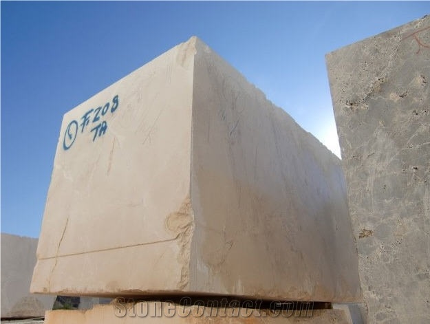 Crema Fantasia Blocks