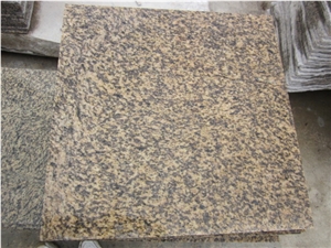 China Tiger Skin Yellow Granite Tiles G717 Giallo Yellow Granite Polished Tiles for Floor Covering China Tiger Skin Yellow Granite Tiles G717 Giallo Yellow Granite Polished Tiles for Floor Covering