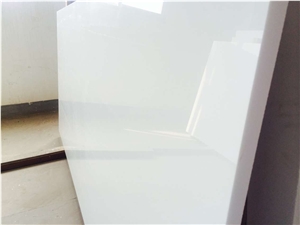 Nano Crystallized White Nano Iii,Perfect New Products in Crystallized Stone Fields. Often Used in Kitchen Top,Work Top ,Counter Top, Etc. Good Price and Competitive Price Normal Size is 1500*2400-3000