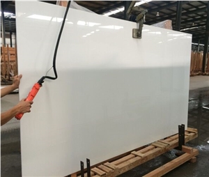 Nano Crystallized White Nano Iii,Perfect New Products in Crystallized Stone Fields. Often Used in Kitchen Top,Work Top ,Counter Top, Etc. Good Price and Competitive Price Normal Size is 1500*2400-3000