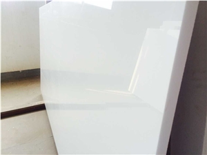Nano Crystallized White Nano Iii,Perfect New Products in Crystallized Stone Fields. Often Used in Kitchen Top,Work Top ,Counter Top, Etc. Good Price and Competitive Price Normal Size is 1500*2400-3000