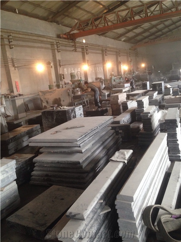 China Granite Beida Green Tombstone/Monument Design/Single Memorial/Cemetery Tombstones,American Gravestone,Western Style Headstone